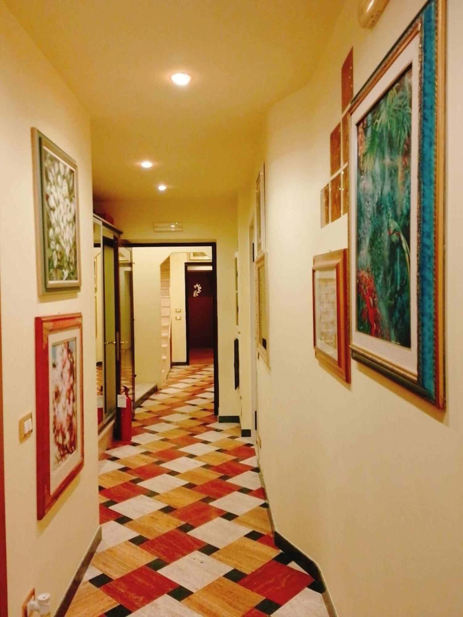 Fermati Che E Tardi Acomodação com café da manhã Tivoli Exterior foto